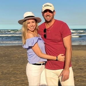 Meet your Posher, Monica